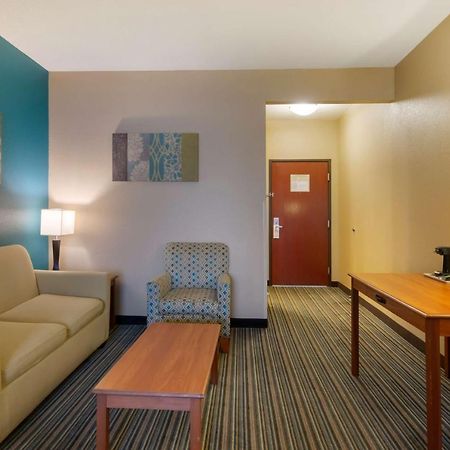 Best Western Governors Inn And Suites Wichita Exterior foto